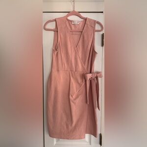 Chic Blush Sleeveless Wrap Dress
